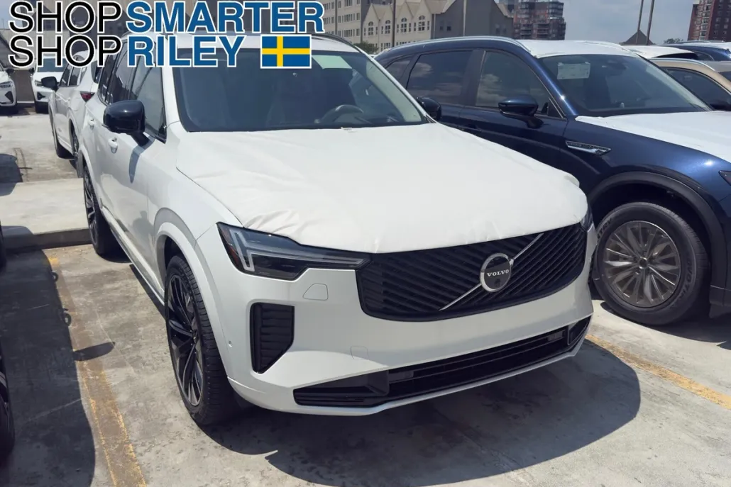 2026 Volvo XC90 photo 1