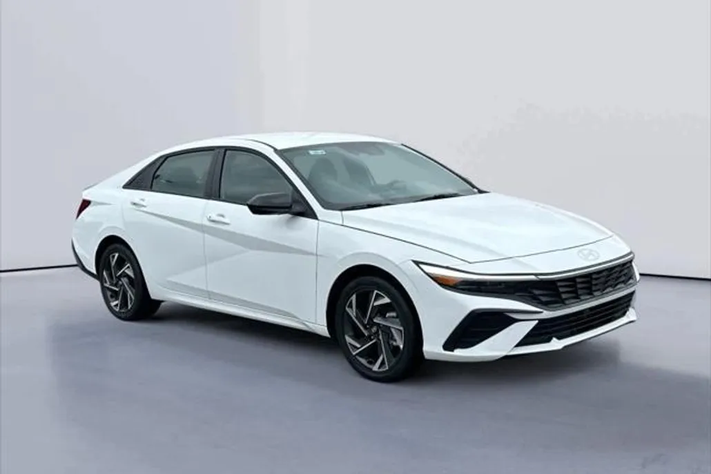 2025 Hyundai Elantra Hybrid SEL Sport photo 1