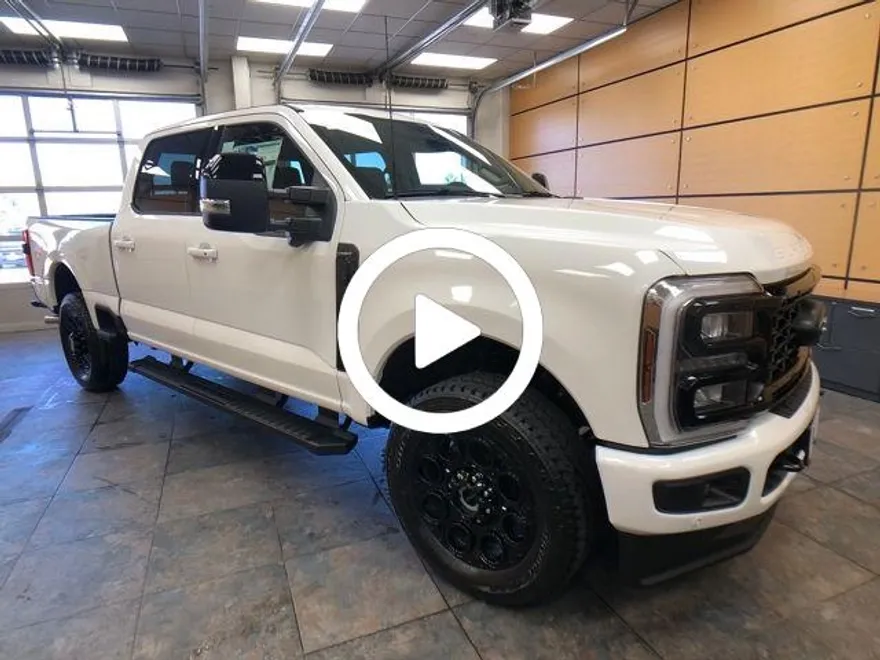 2026 Ford F-350 Lariat photo 1