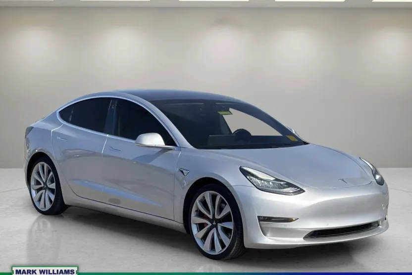 2018 Tesla Model 3 Performance photo 1