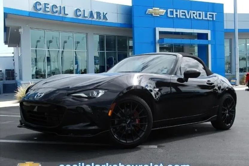 2025 Mazda MX-5 Miata Miata photo 1