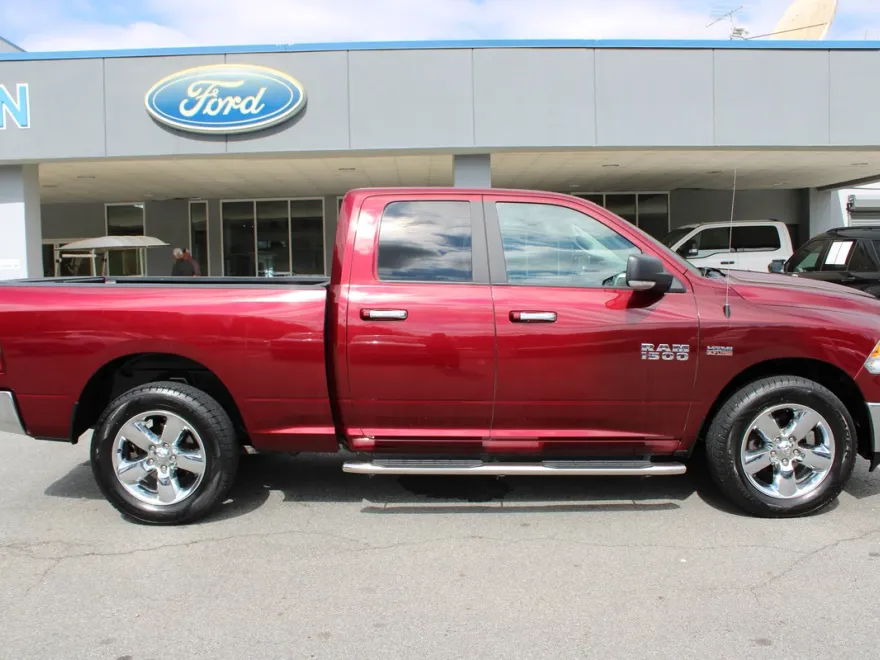 2018 Ram 1500 Big Horn photo 1
