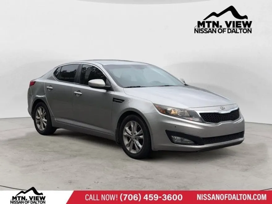 2012 Kia Optima EX photo 1