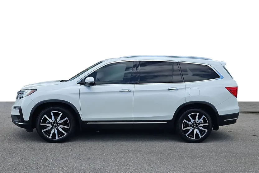 2019 Honda Pilot Elite photo 1
