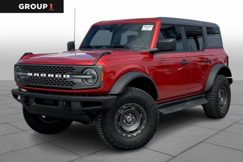 2024 Ford Bronco Badlands photo 1