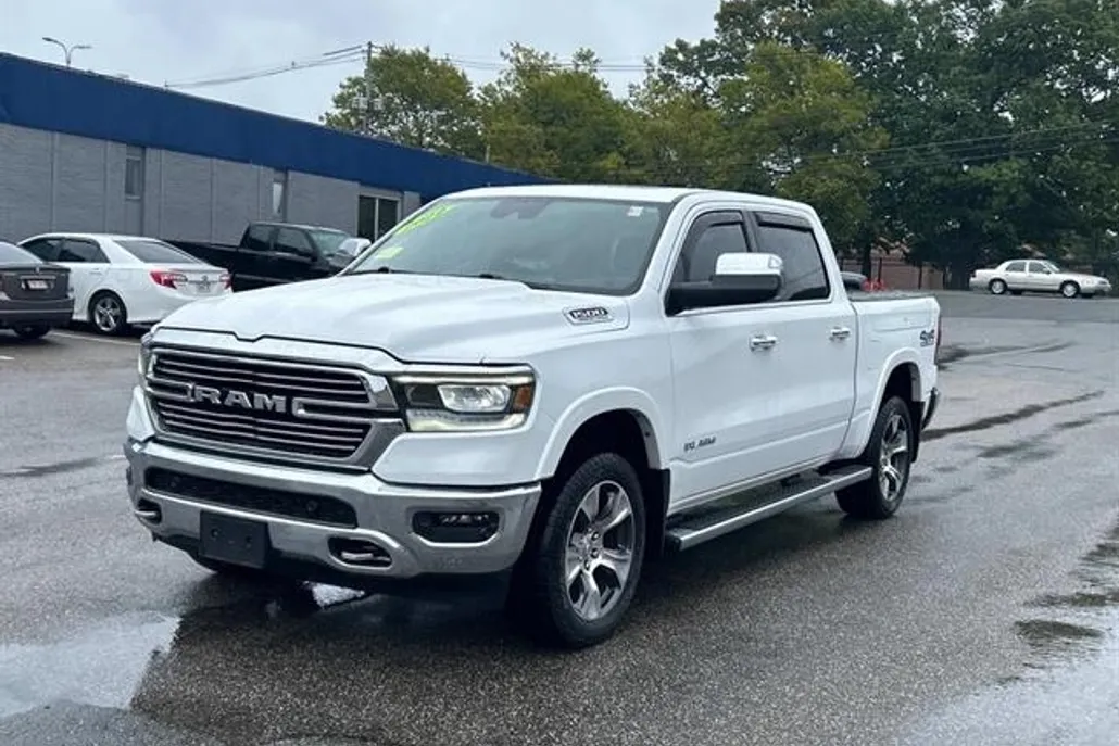 2022 Ram 1500 Laramie photo 1