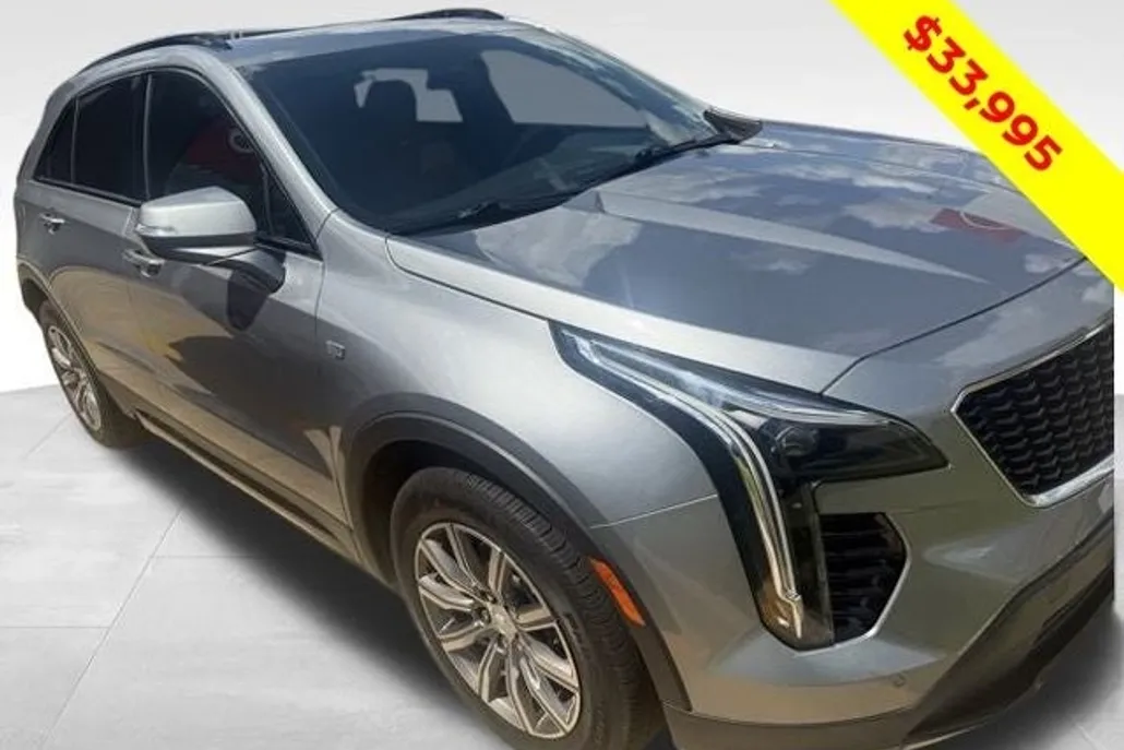 2023 Cadillac XT4 Sport photo 1