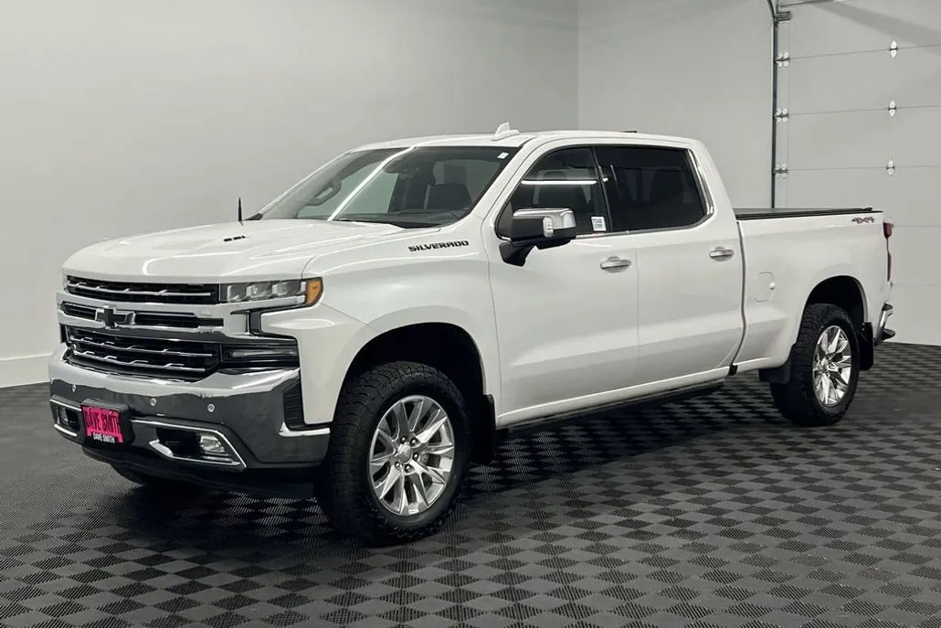 2021 Chevrolet Silverado 1500 LTZ photo 1