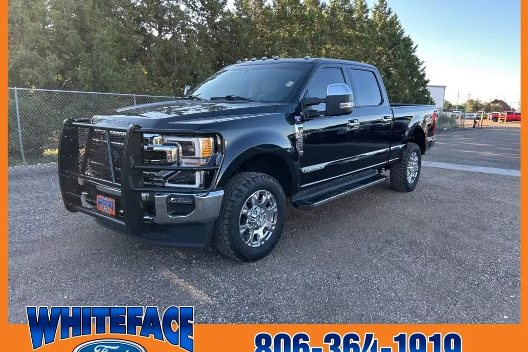 2021 Ford F-250 Lariat photo 1