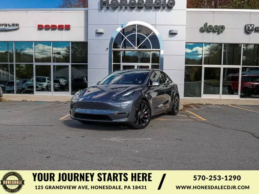 2022 Tesla Model Y Performance photo 1