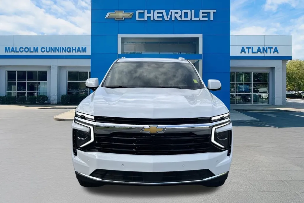 2025 Chevrolet Suburban LS photo 1