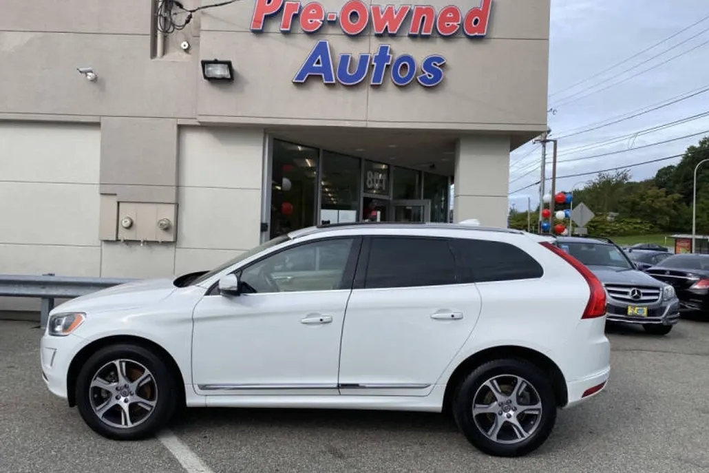 2014 Volvo XC60 T6 photo 1