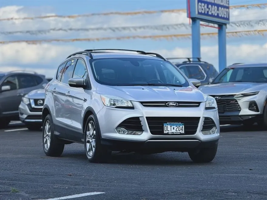 2013 Ford Escape SEL photo 1