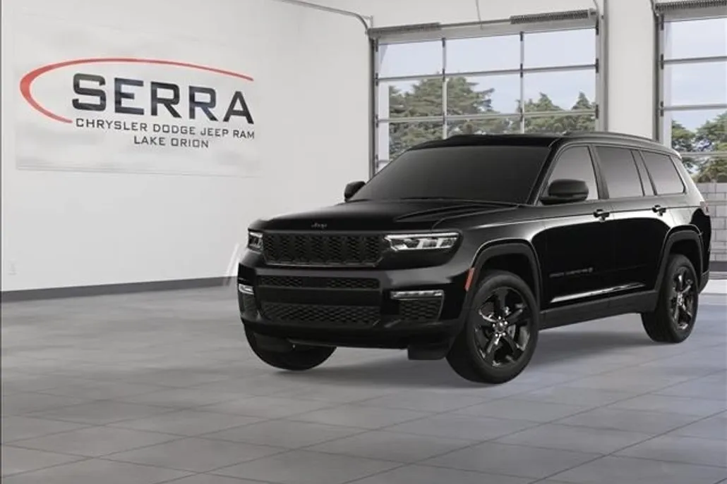 2025 Jeep Grand Cherokee L photo 1