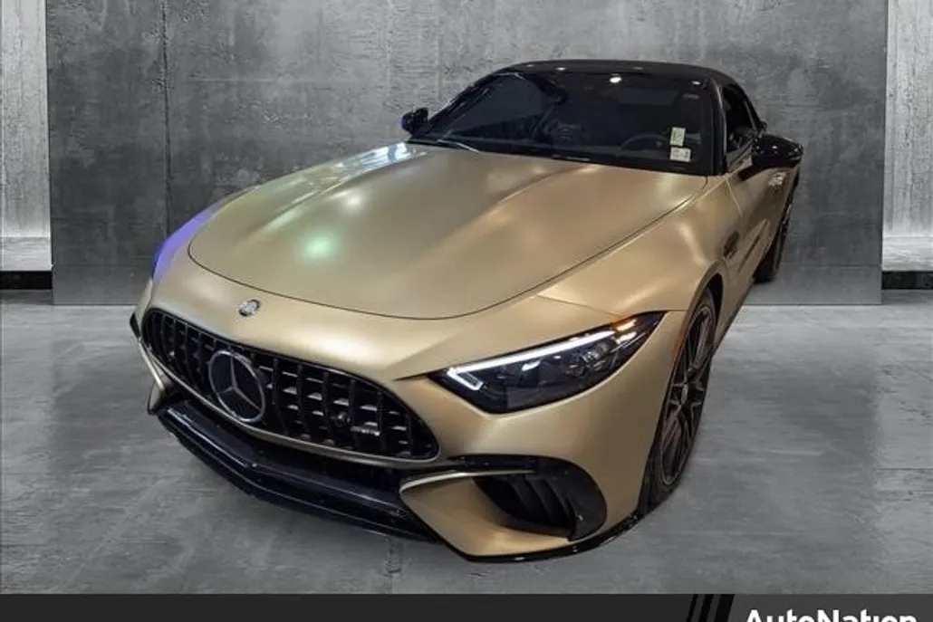 2025 Mercedes Benz SL AMG 63 photo 1