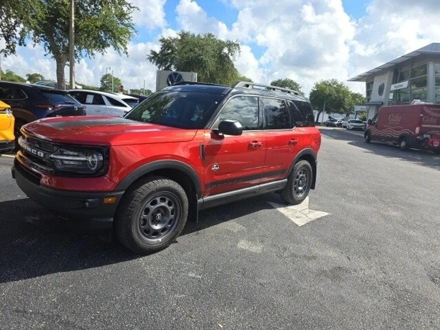 2024 Ford Bronco Sport Outer Banks photo 1