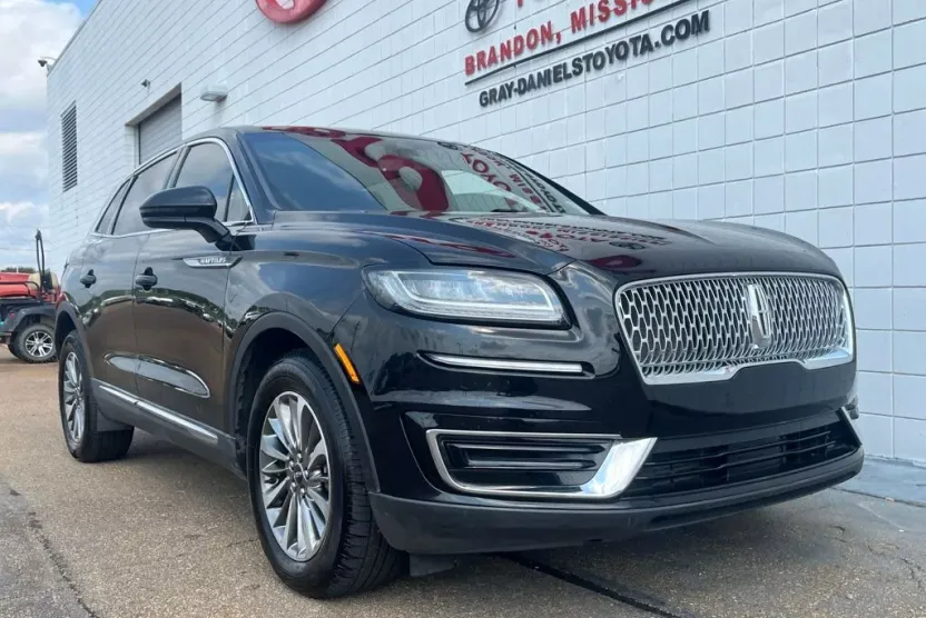 2020 Lincoln Nautilus Standard photo 1