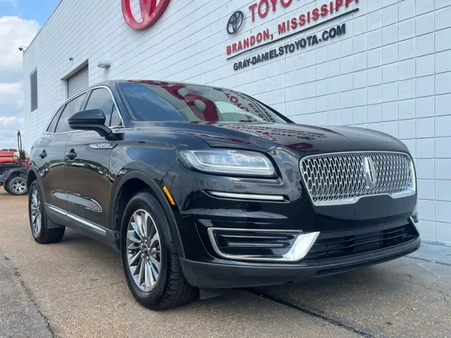 2020 Lincoln Nautilus Standard photo 1