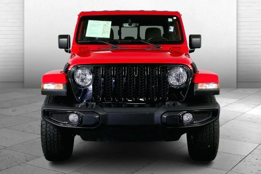 2021 Jeep Gladiator Willys photo 1