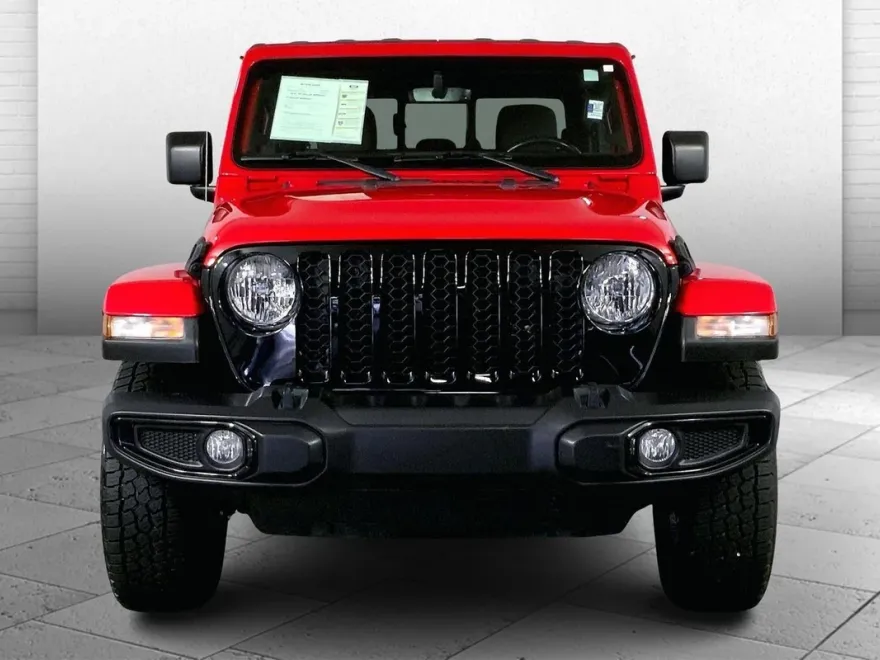 2021 Jeep Gladiator Willys photo 1