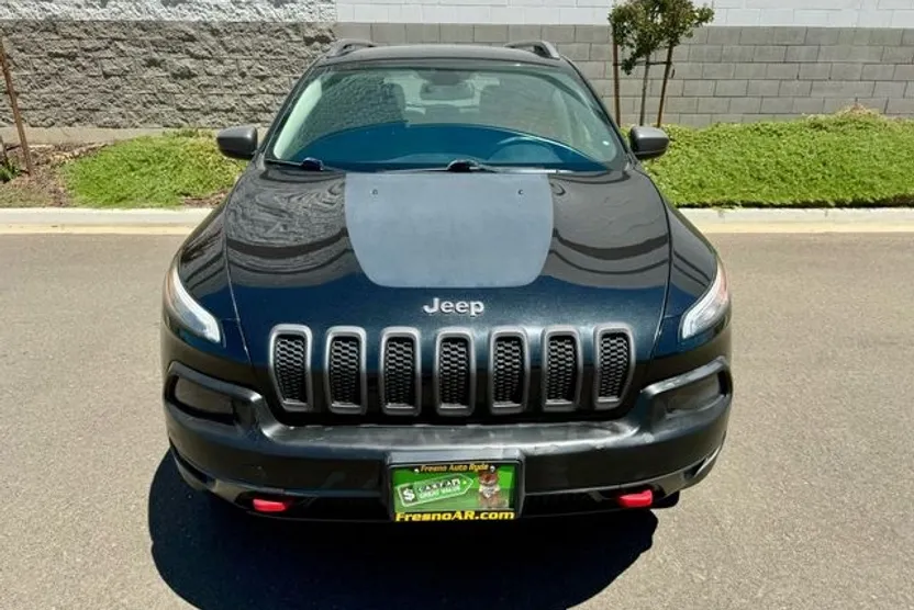 2014 Jeep Cherokee Trailhawk Sport photo 1