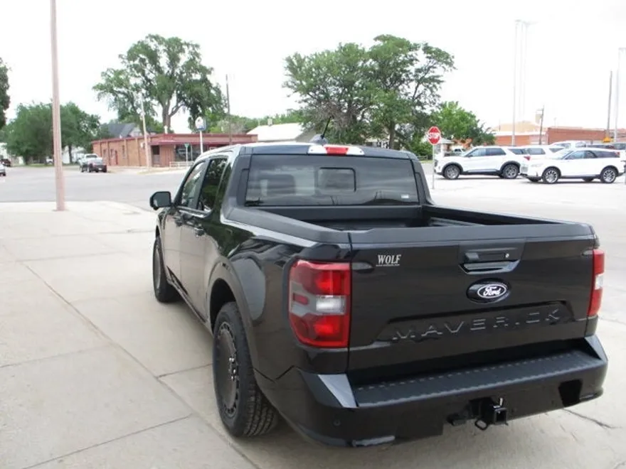 2025 Ford Maverick photo 1