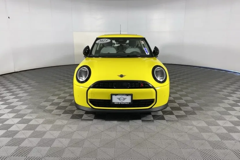 2025 Mini Cooper 2 Door Hardtop S photo 1