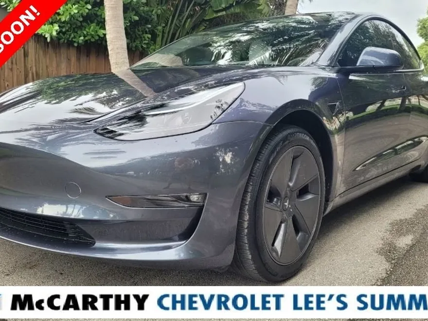 2023 Tesla Model 3 Long Range photo 1