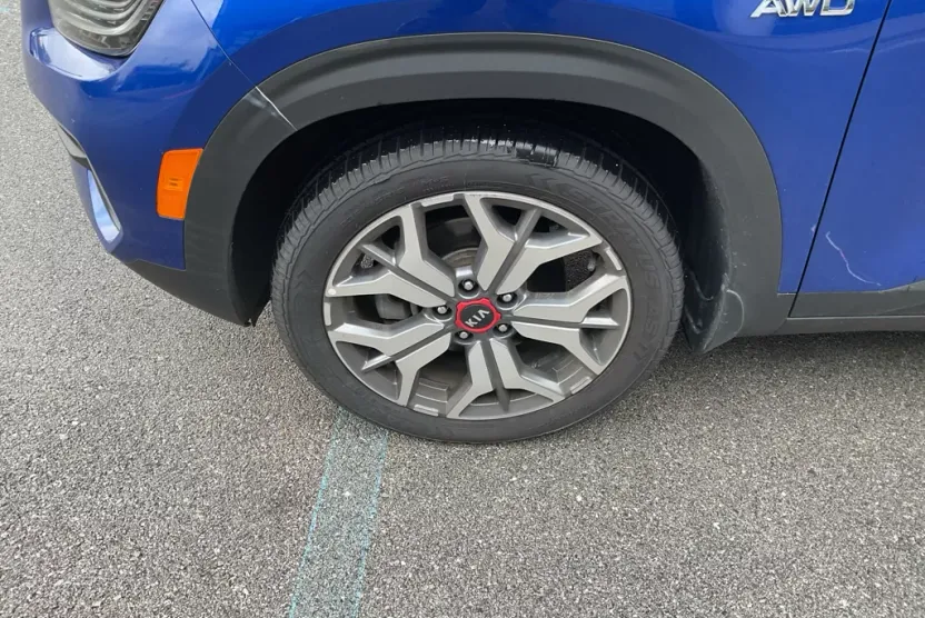 2021 Kia Seltos SX photo 1