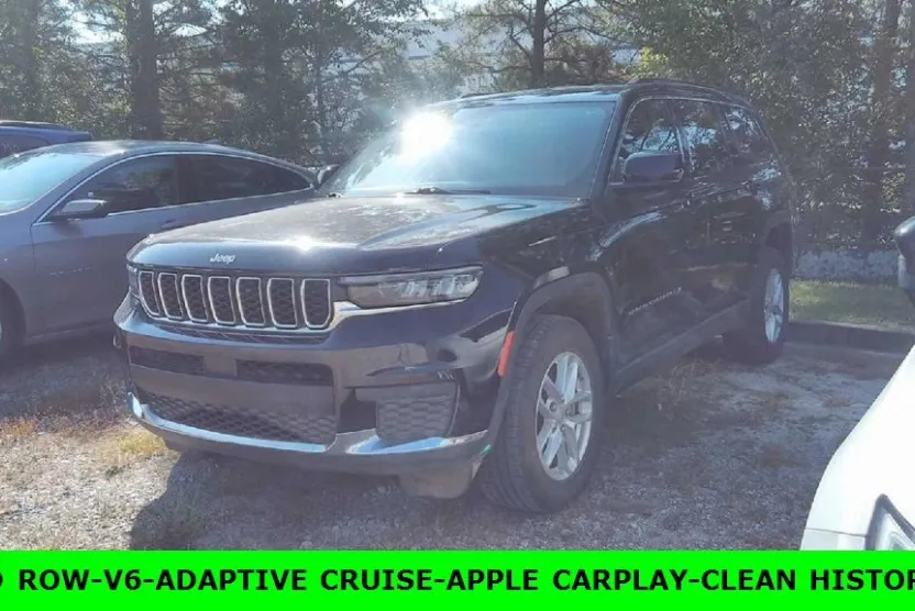 2023 Jeep Grand Cherokee Laredo photo 1