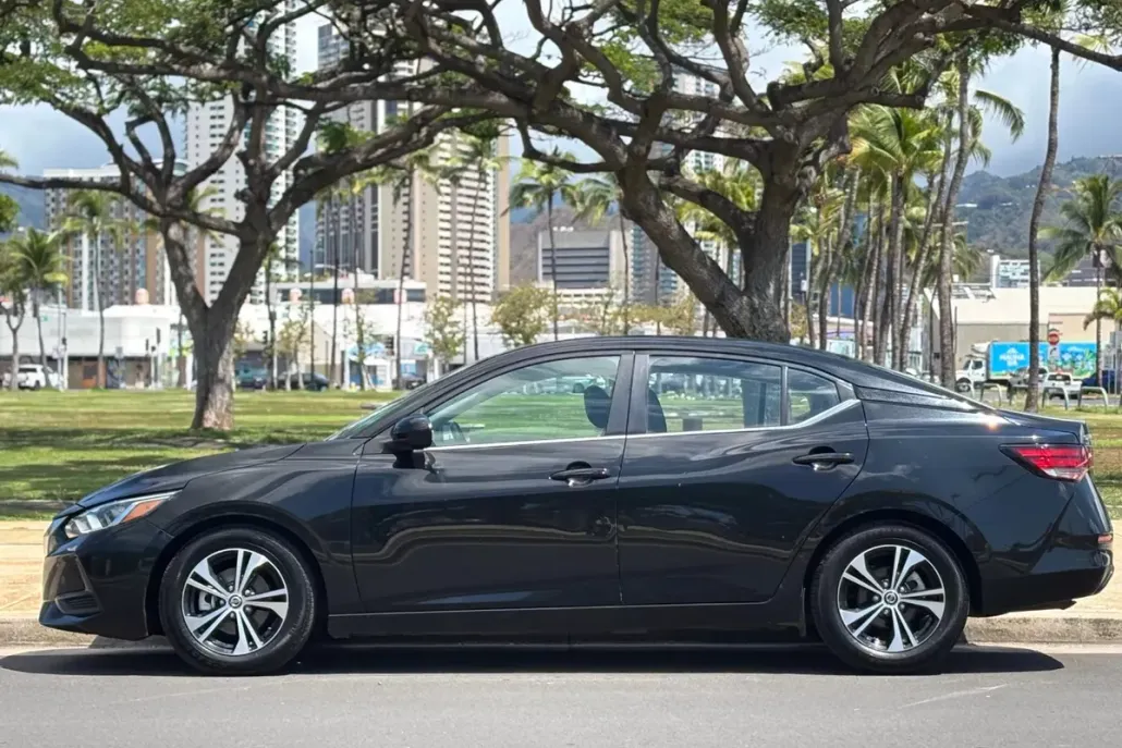 2021 Nissan Sentra SV photo 1