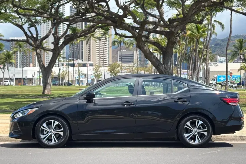 2021 Nissan Sentra SV photo 1