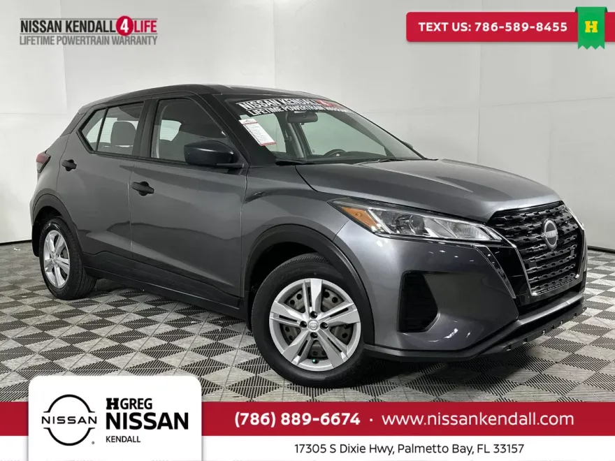 2023 Nissan Kicks S photo 1