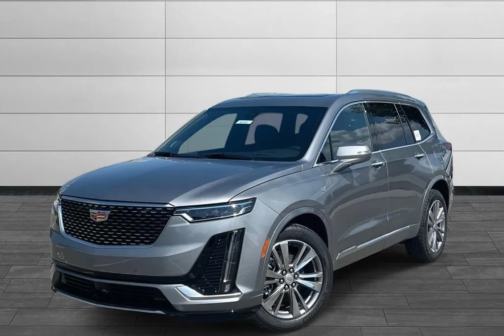 2025 Cadillac XT6 Premium Luxury photo 1