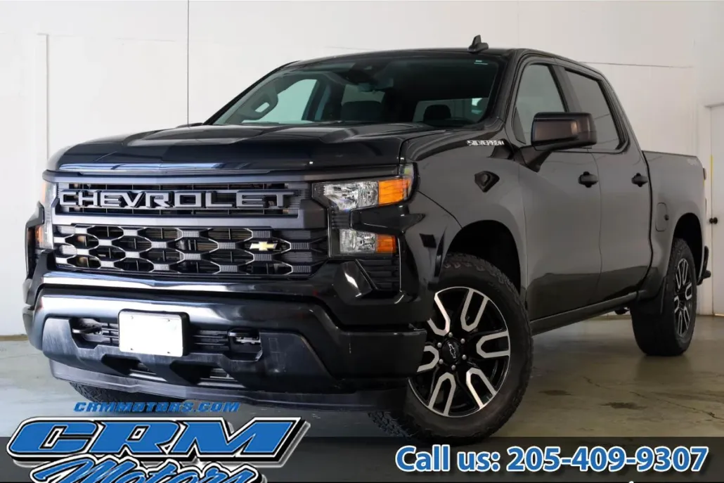 2024 Chevrolet Silverado 1500 photo 1