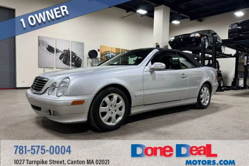 2002 Mercedes Benz CLK 320 Cabriolet photo 1