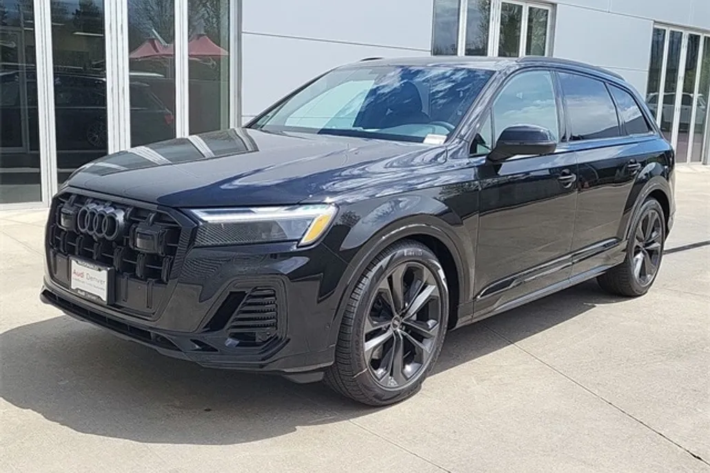 2025 Audi Q7 Premium Plus photo 1