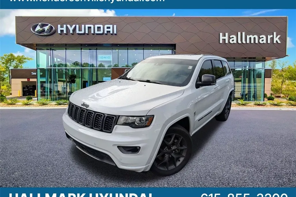 2021 Jeep Grand Cherokee Anniversary Edition photo 1