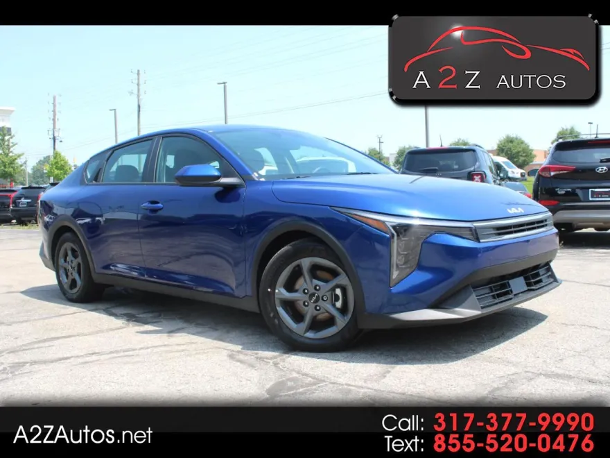2025 Kia K4 LXS photo 1