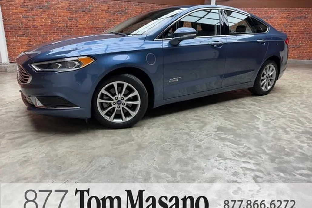 2018 Ford Fusion Energi SE photo 1