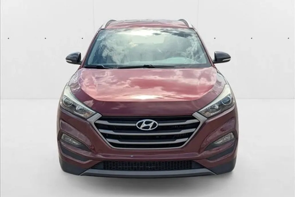 2016 Hyundai Tucson Sport photo 1