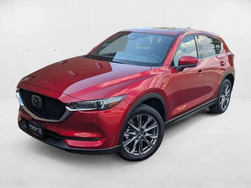 2019 Mazda CX-5 Signature photo 1