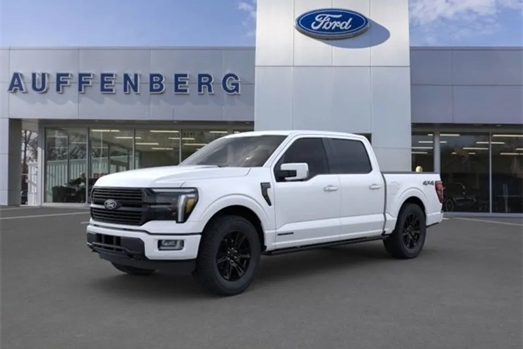 2025 Ford F-150 Platinum photo 1