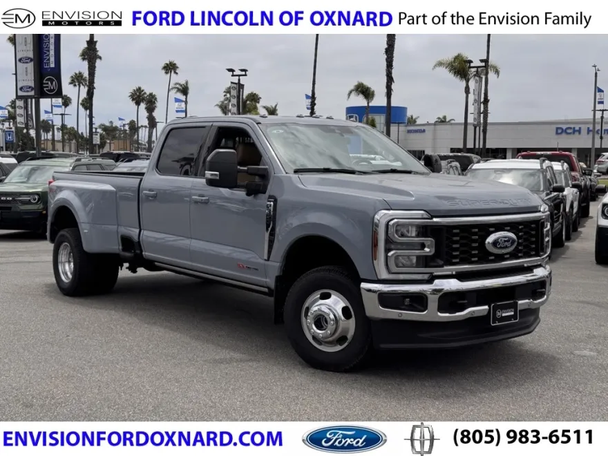 2025 Ford F-350 XL photo 1