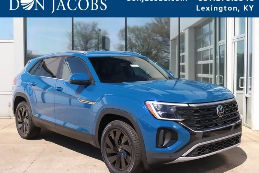 2025 Volkswagen Atlas Cross Sport SE Technology photo 1