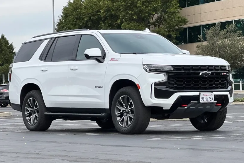 2023 Chevrolet Tahoe Z71 photo 1