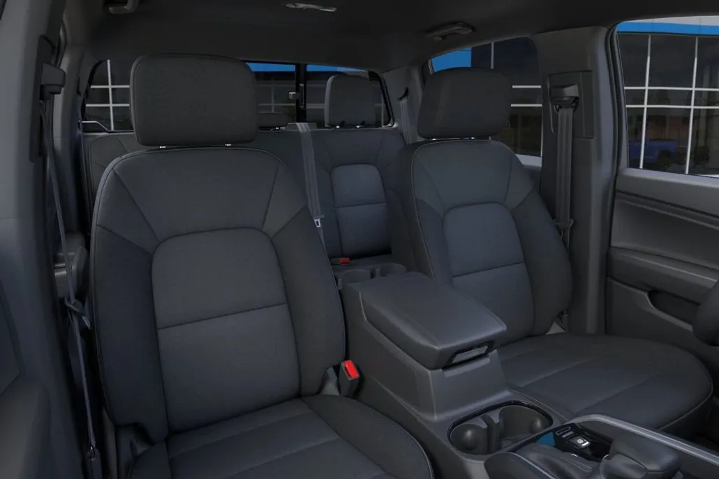 2025 Chevrolet Colorado LT photo 1