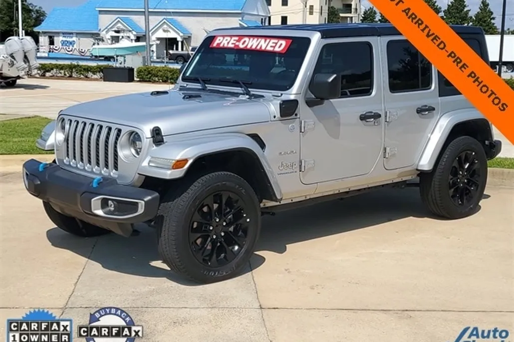 2023 Jeep Wrangler 4xe Sahara photo 1