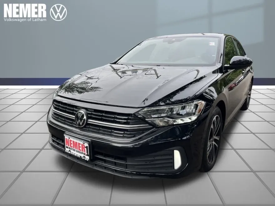 2024 Volkswagen Jetta 1.5T Sport photo 1