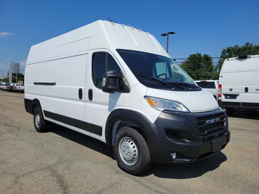 2024 Ram ProMaster 3500 photo 1